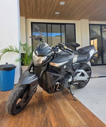 SUZUKI B-KING 